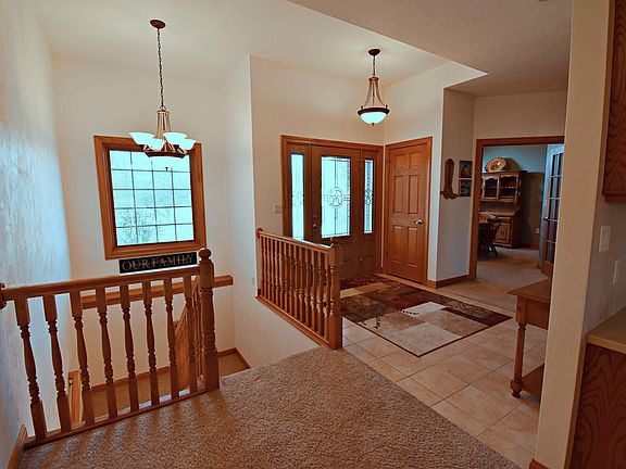 4th image of 1304 Quill Ct NE
