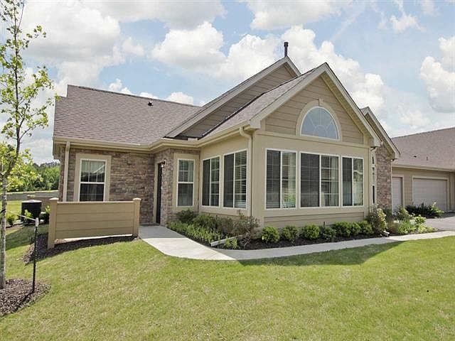 1st image of 1590 Southfield Cir #64