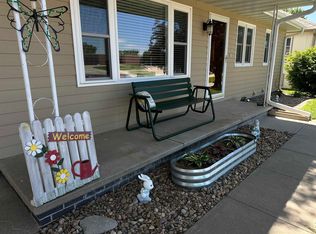 4507 Linden Dr, Kearney, NE 68847
