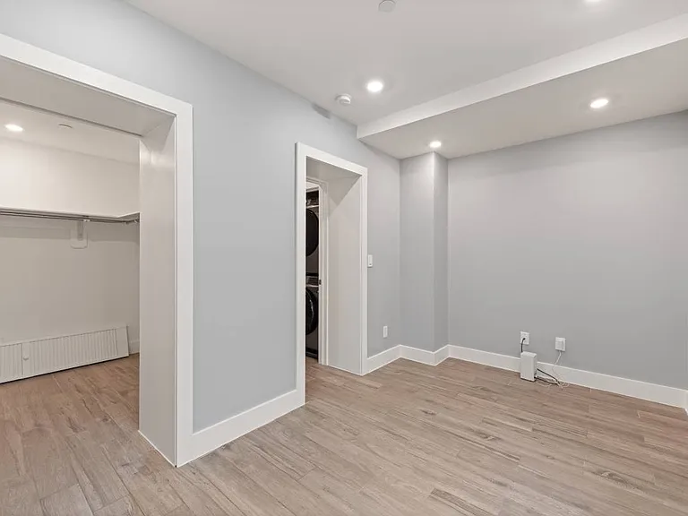 1609 Holbrook St NE #2 — Photo 9
