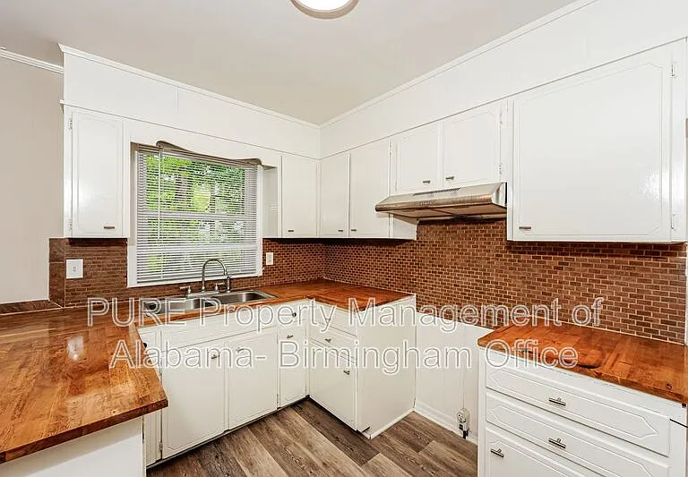 1404 4th Pl NW — Photo 8