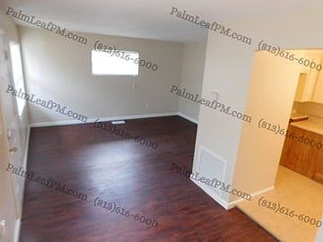 4th image of 1436 N Lincoln Ave