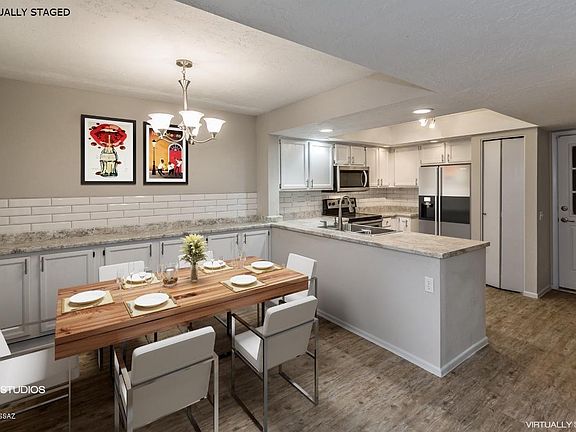 4th image of 2935 W Talara Ln