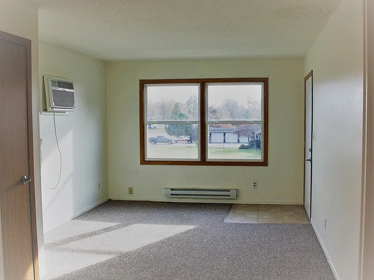 520-532 W Elm St #520 — Photo 8