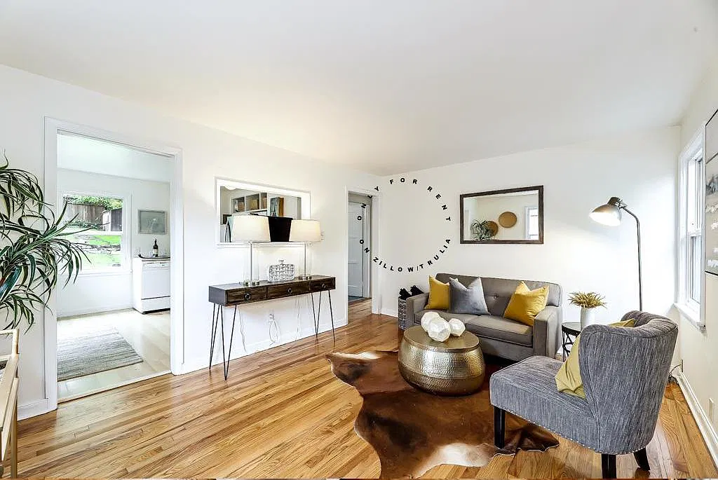 2 bed, 670 sqft, $2,675 — Photo 3