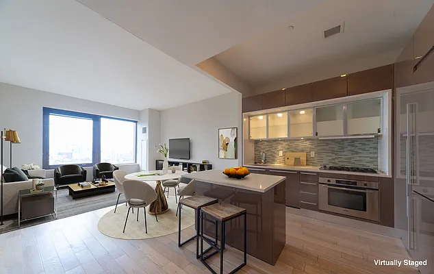 Rented by Platinum Properties | media 15