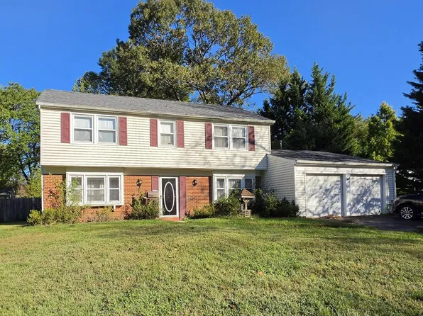 13429 Yorktown Dr, Bowie, MD 20715