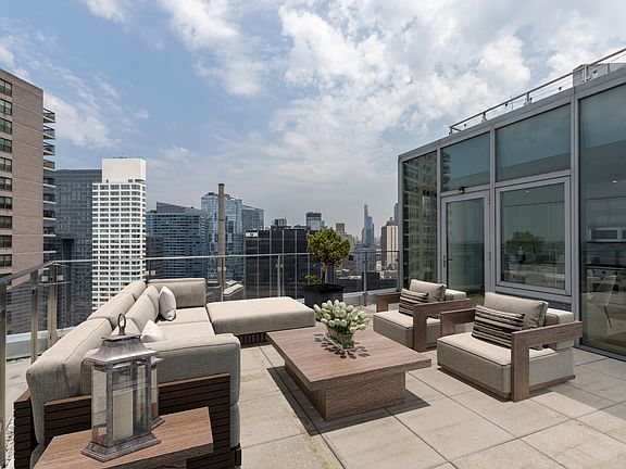 5th image of 554 54th St #28O