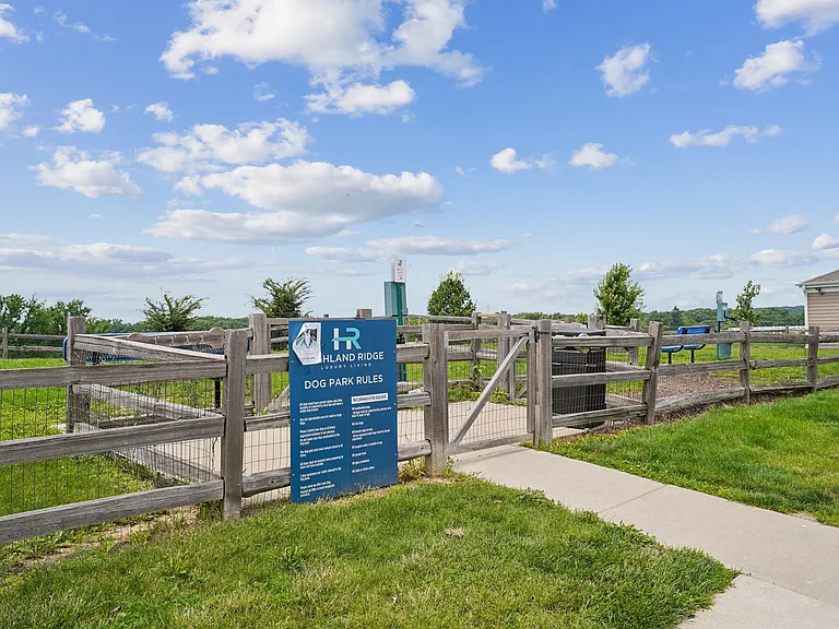Highland Ridge — Photo 37
