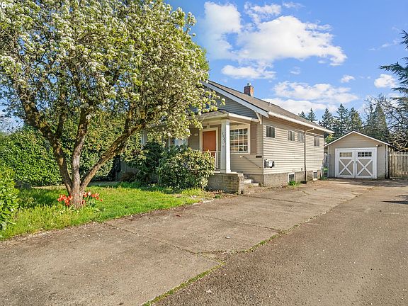 3rd image of 12020 NE San Rafael St