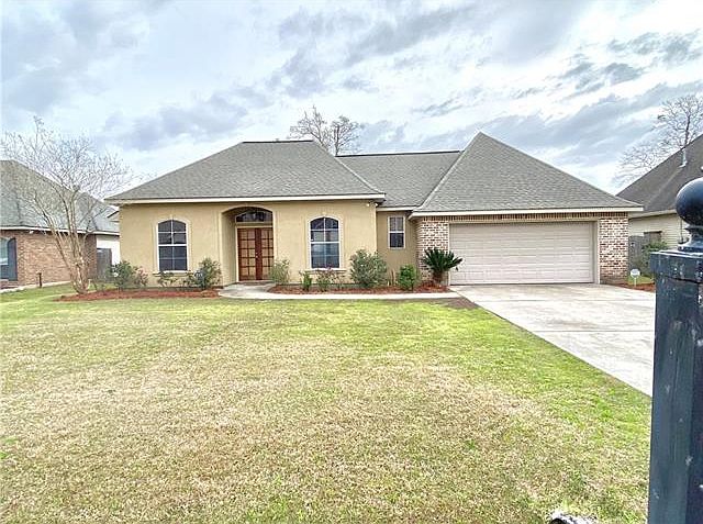 1st image of 278 Autumn Woods Dr
