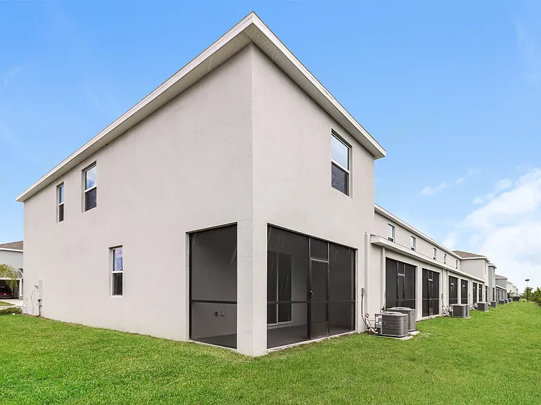 11924 Stoneport Pl — Photo 16