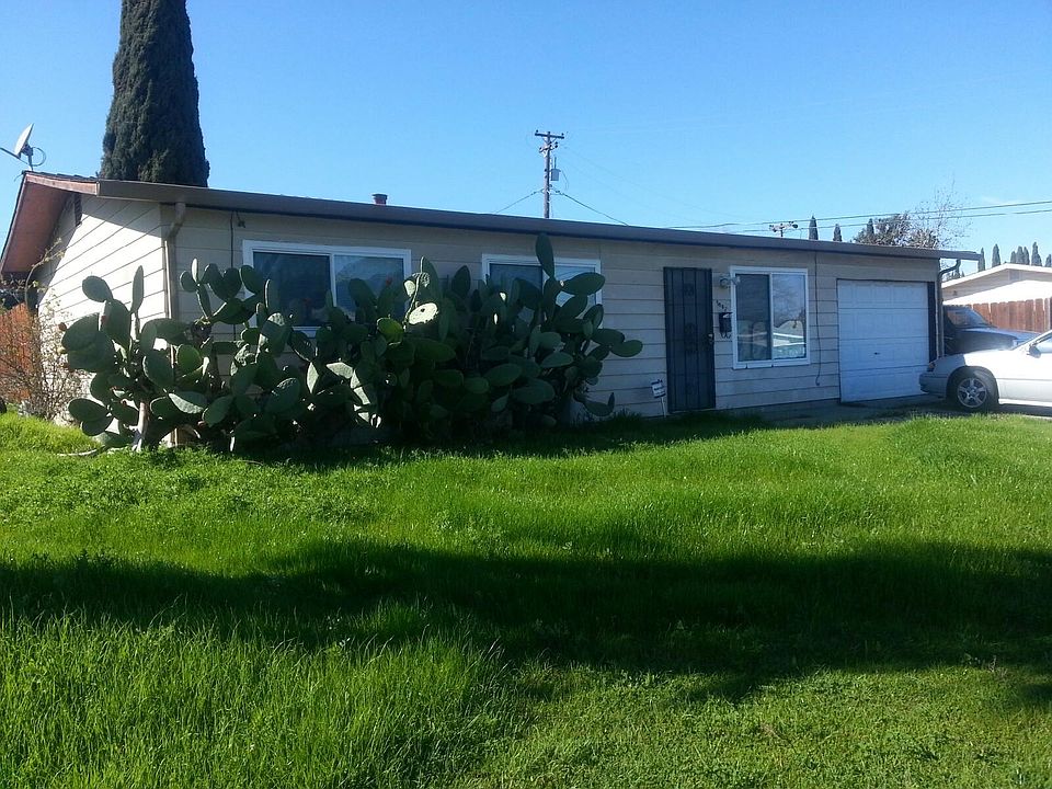 1st image of 2007 Plum Tree Way