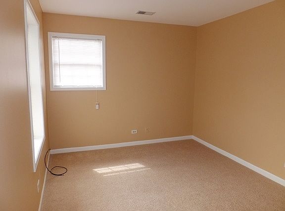 3rd image of 2940 Heatherwood Dr #19078