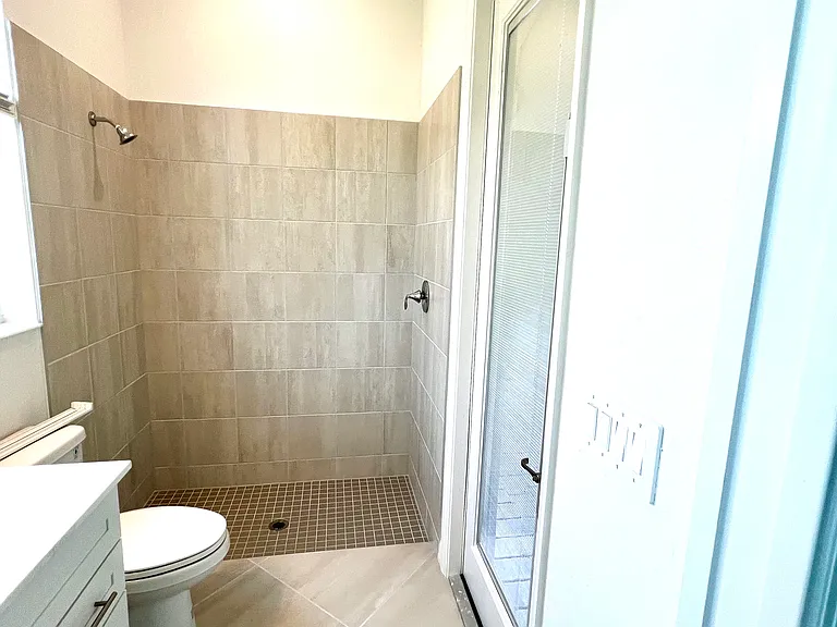 17130 Albatross Rd — Photo 43