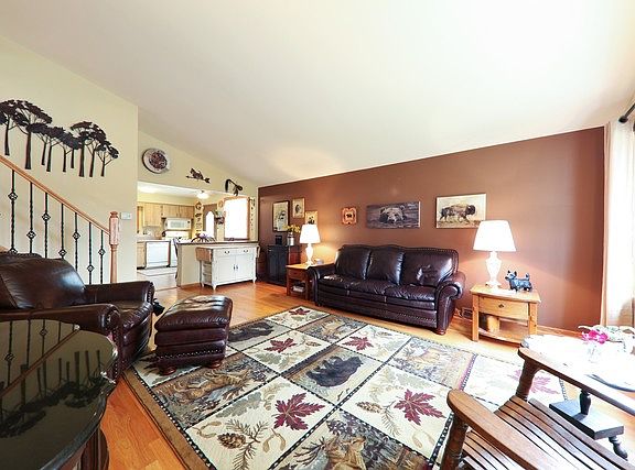 4th image of 741 N Kenilworth Ave