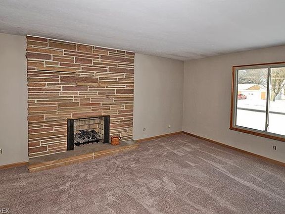 5th image of 20285 Orchard Grove Ave