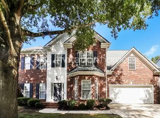 2010 Sentinel Dr, Indian Trail, NC 28079