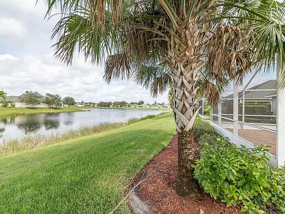 3rd image of 3612 Osceola Dr