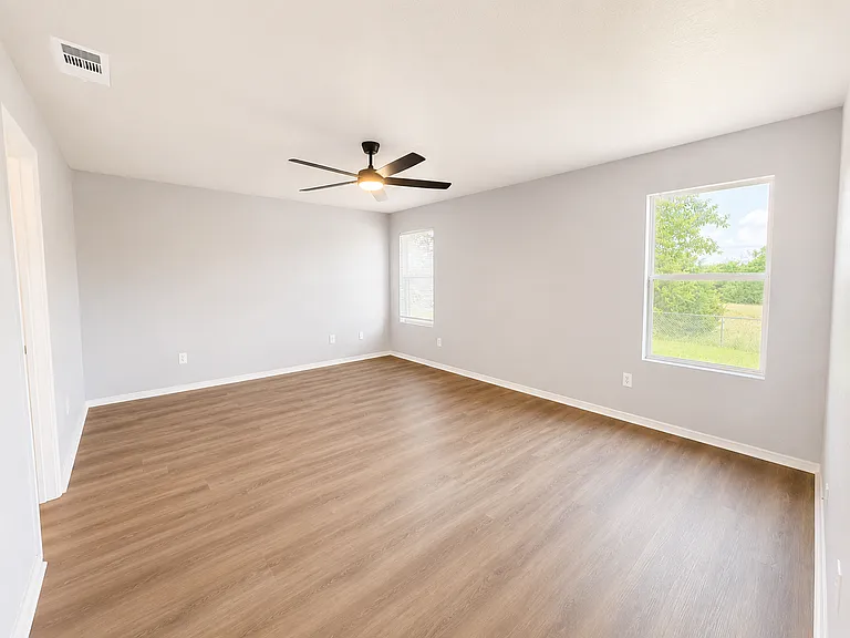 3012 Viewcrest Dr — Photo 11