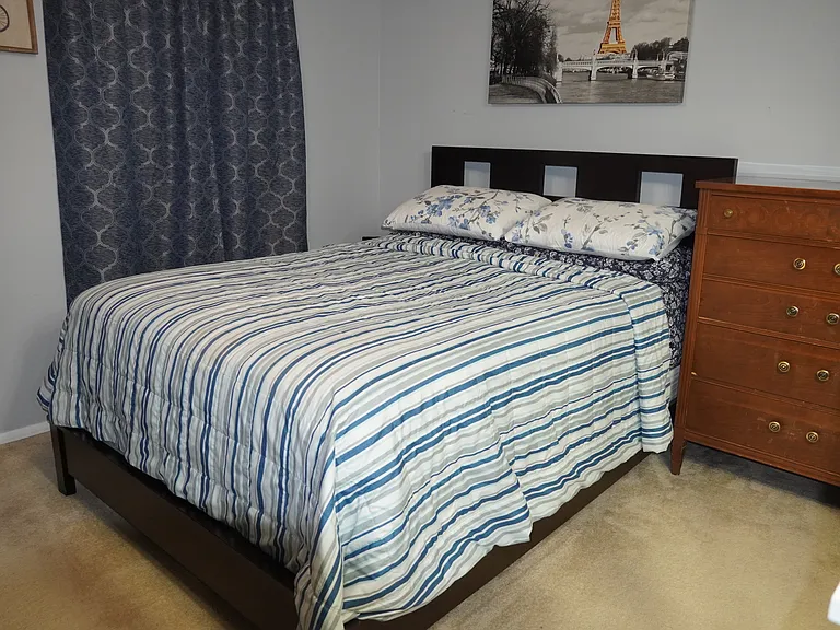 queen bed, purchased 12/24