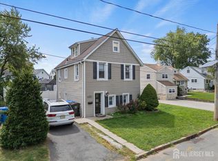 199 Grove Ave, Woodbridge, NJ 07095