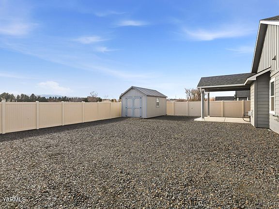 4th image of 6509 Cottonwood Loop