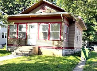 2727 E 4th St, Waterloo, IA 50703