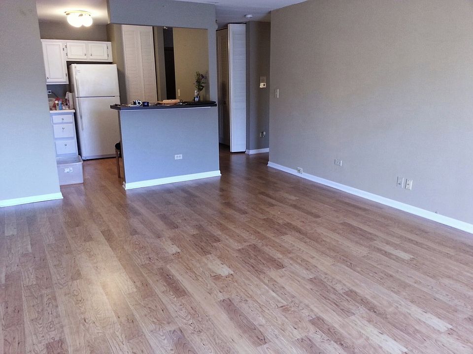 1st image of 3300 Bayside Dr Unit 5