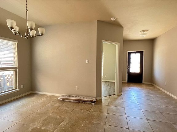 3rd image of 10012 Long Branch Dr