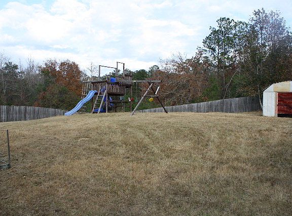4th image of 120 Lee Road 2091