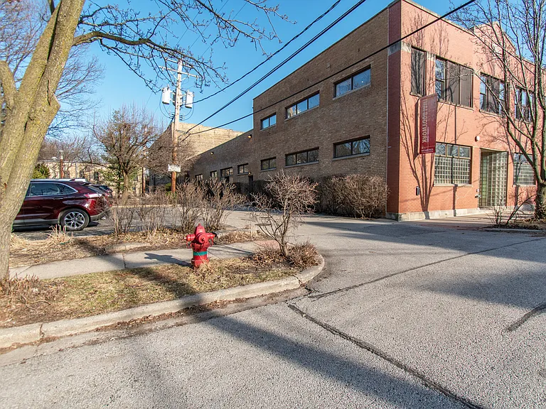 537 Custer Ave #1 — Photo 3