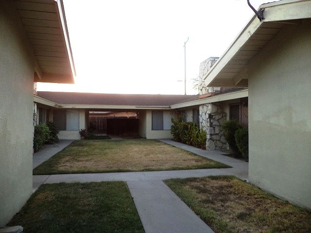 1st image of 3676 Ferndale Ave