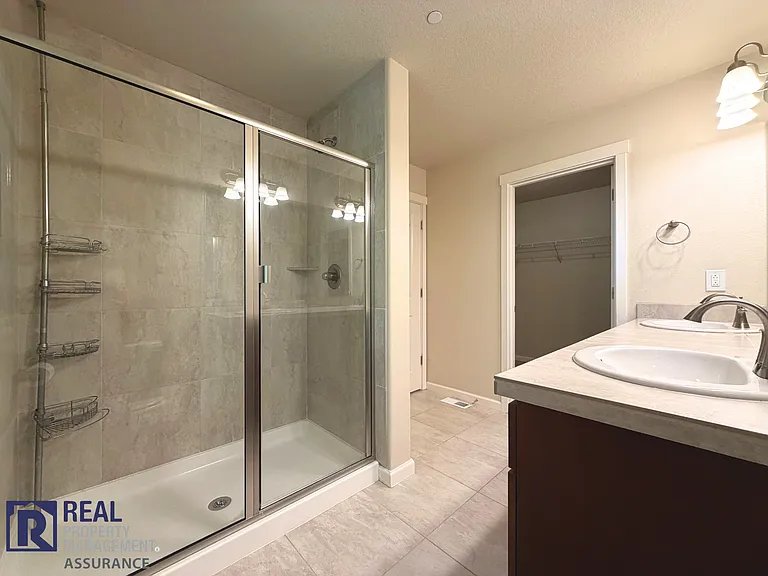 7951 NE Caitlin St — Photo 11