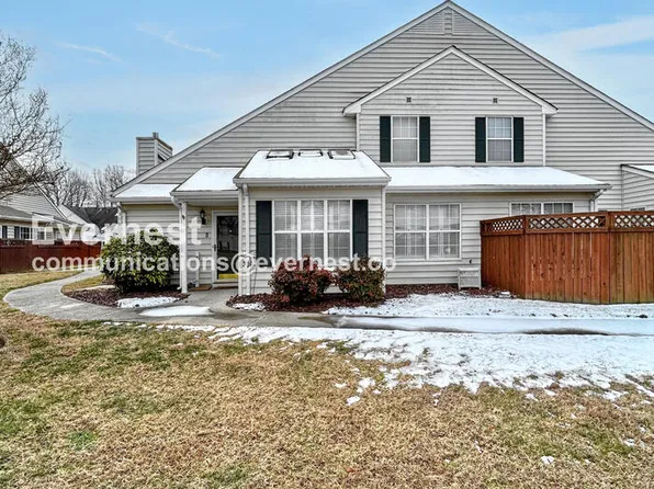 306 Hamlet Ct, Yorktown, VA 23693