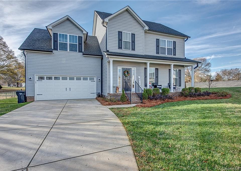 1st image of 300 Holstein Dr