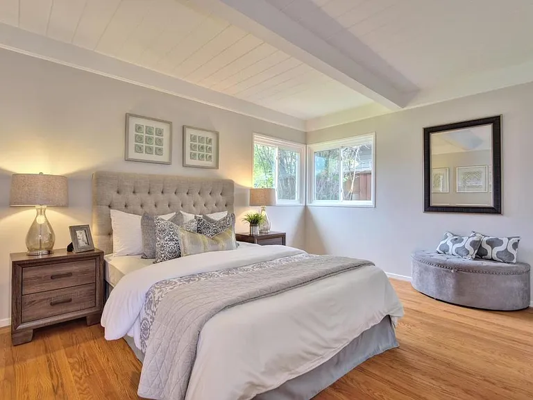 565 Manzanita Ave — Photo 11