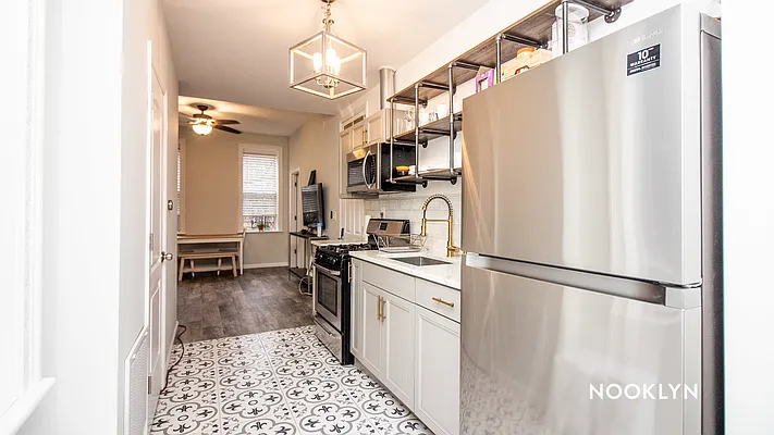 Rented by Nooklyn NYC LLC | media 20