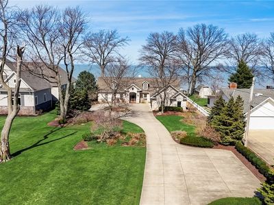 33826 Lake Rd, Avon Lake, OH, 44012