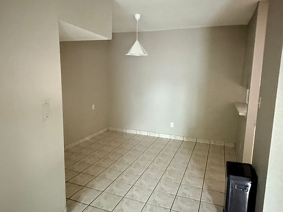 3rd image of 10811 Richmond Ave APT 21