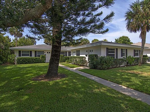 3rd image of 919 Turtle Cove Ln #0