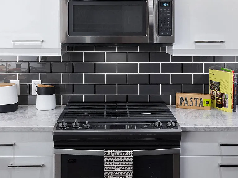 Gas ranges for the home chef