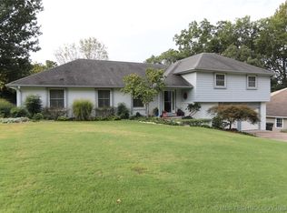 1811 SE Hampden Rd, Bartlesville, OK 74006