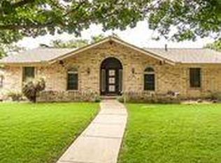 2712 Chadwick Dr, Plano, TX 75075