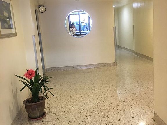 3rd image of 13705 Franklin Ave APT 5J