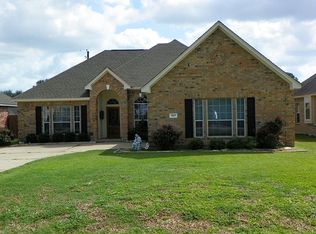 9227 Anna St, Needville, TX 77461