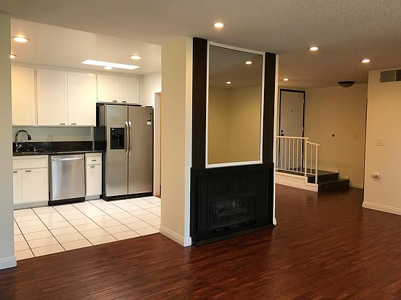5th image of 125 N Allen Ave APT 315