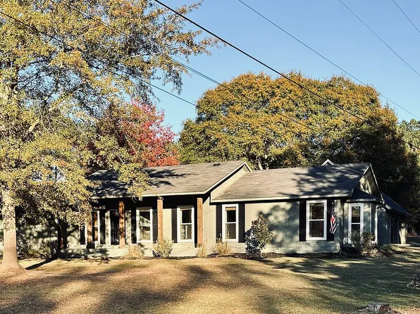 1700 Vest Rd NW, Hartselle, AL 35640