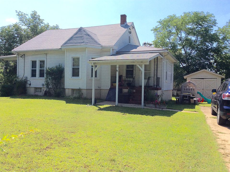 Exterior Rear