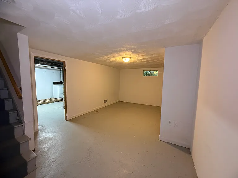 45 Richardson St — Photo 14